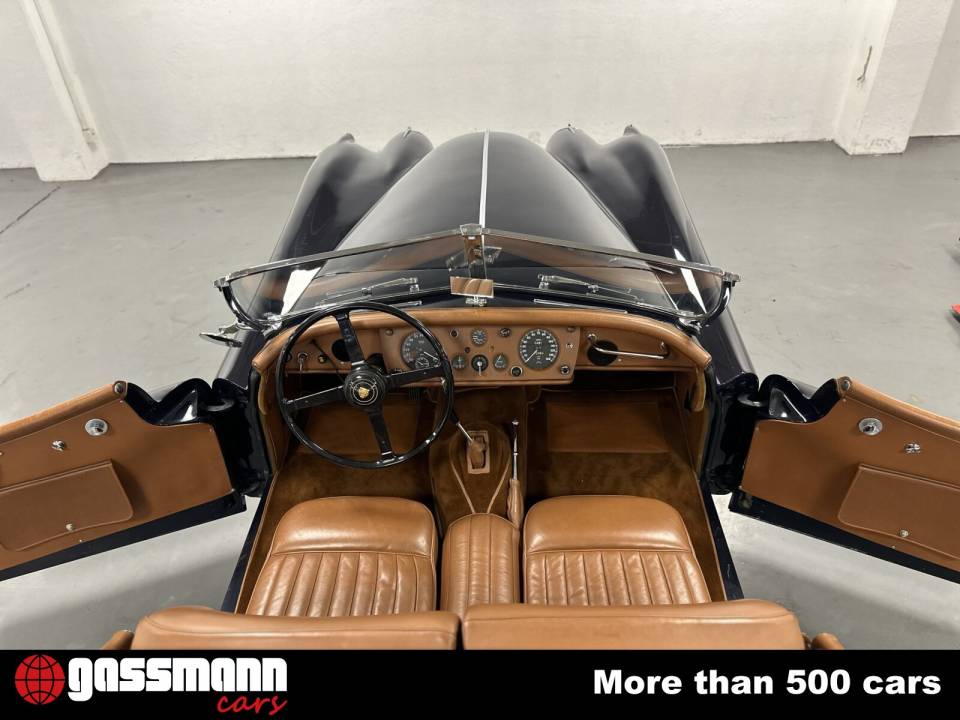 Immagine 15/15 di Jaguar XK 140 OTS (1956)