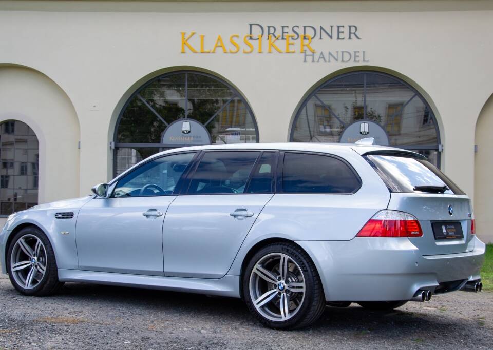 Afbeelding 4/41 van BMW M5 Touring (2008)