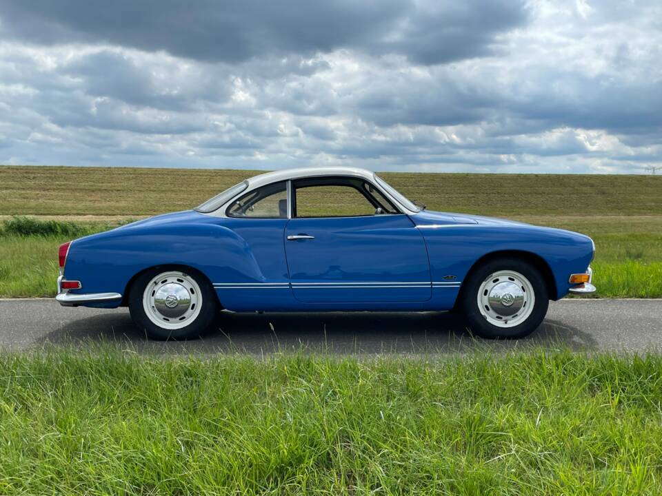 Image 8/8 de Volkswagen Karmann Ghia 1500 (1970)