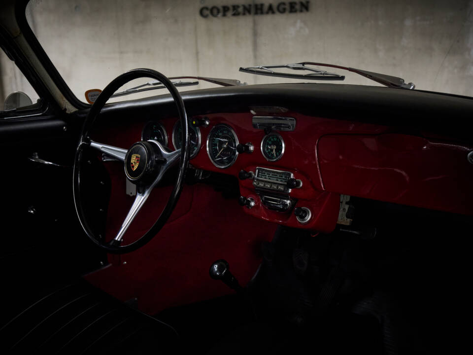 Image 61/97 de Porsche 356 C 1600 (1963)
