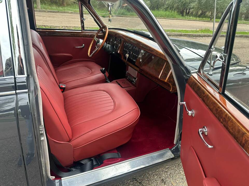 Immagine 9/14 di Jaguar 340 (1968)