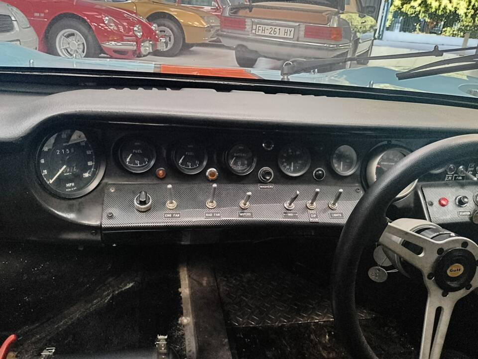 Image 76/134 de GTD 40 (1990)