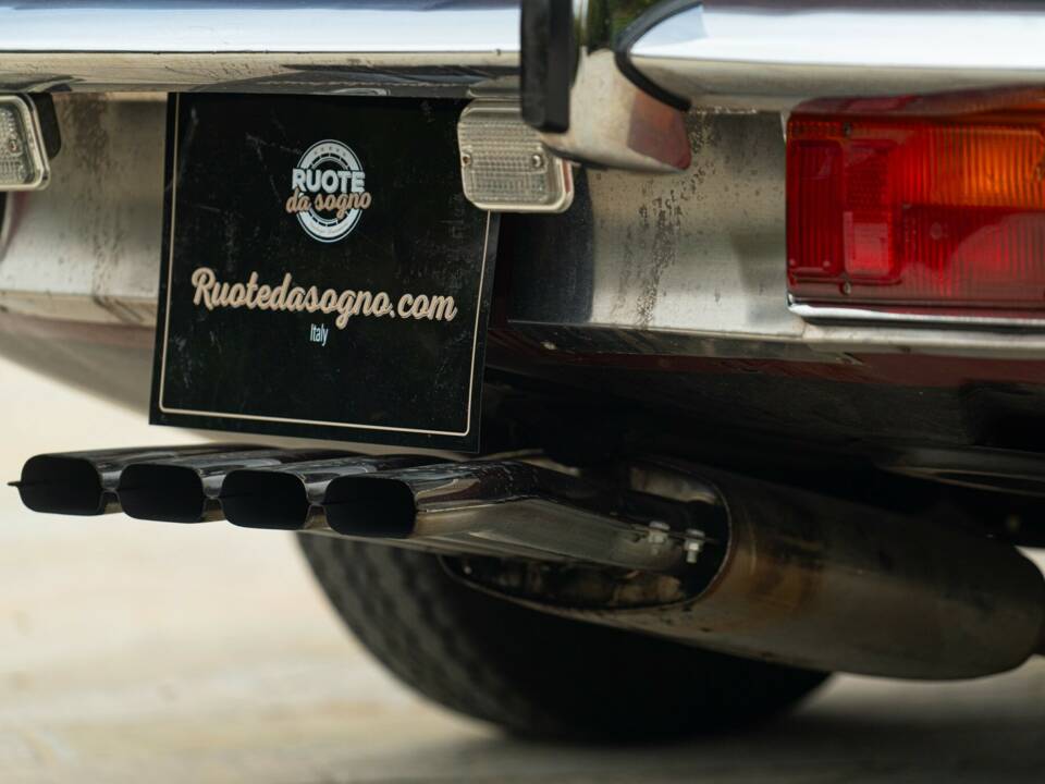 Bild 37/50 von Jaguar Type E V12 (2+2) (1972)