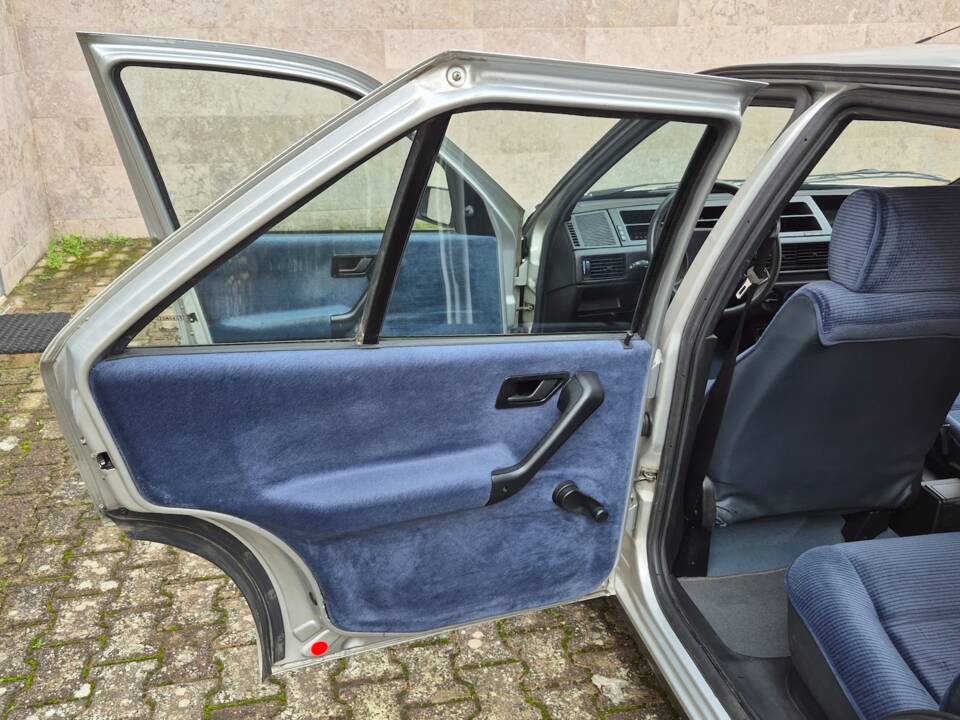 Immagine 67/193 di FIAT Tipo 1.4 DGT (1989)
