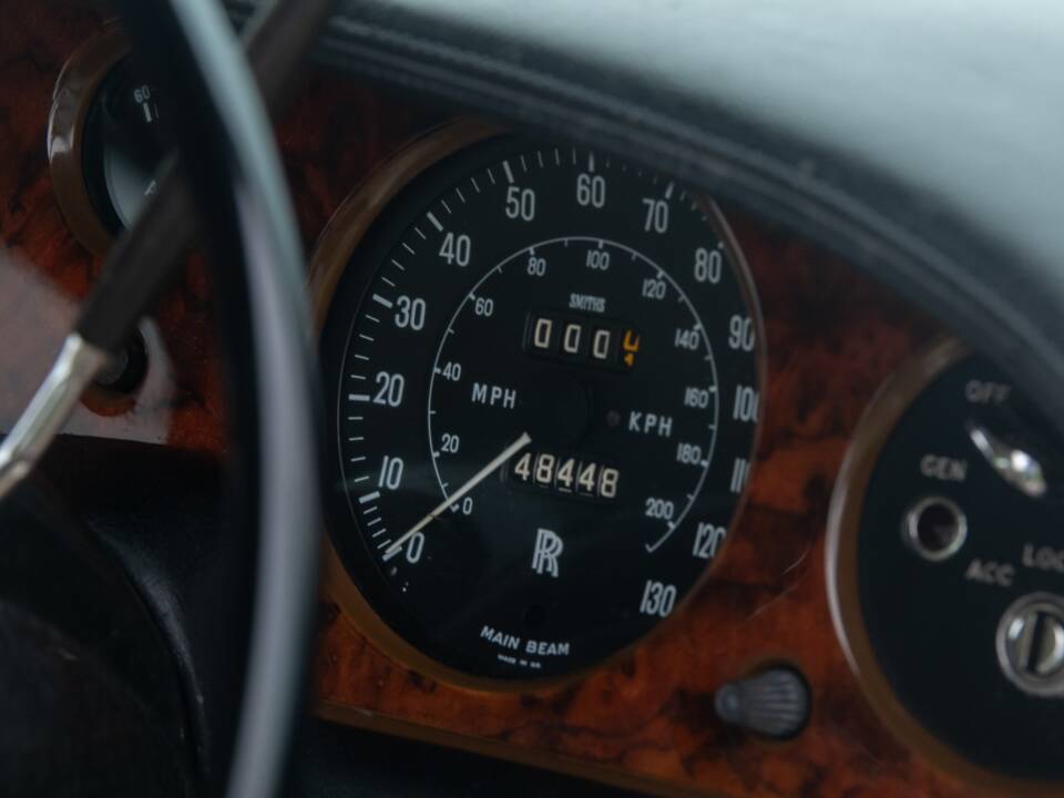 Image 26/50 of Rolls-Royce Silver Shadow I (1972)