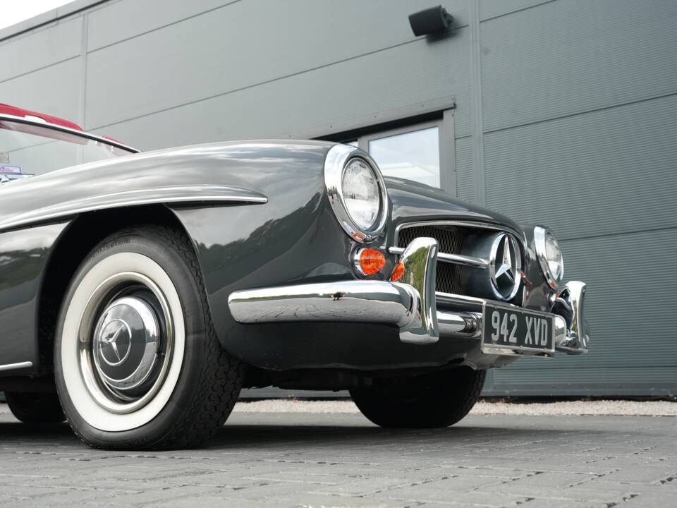 Image 29/50 de Mercedes-Benz 190 SL (1961)
