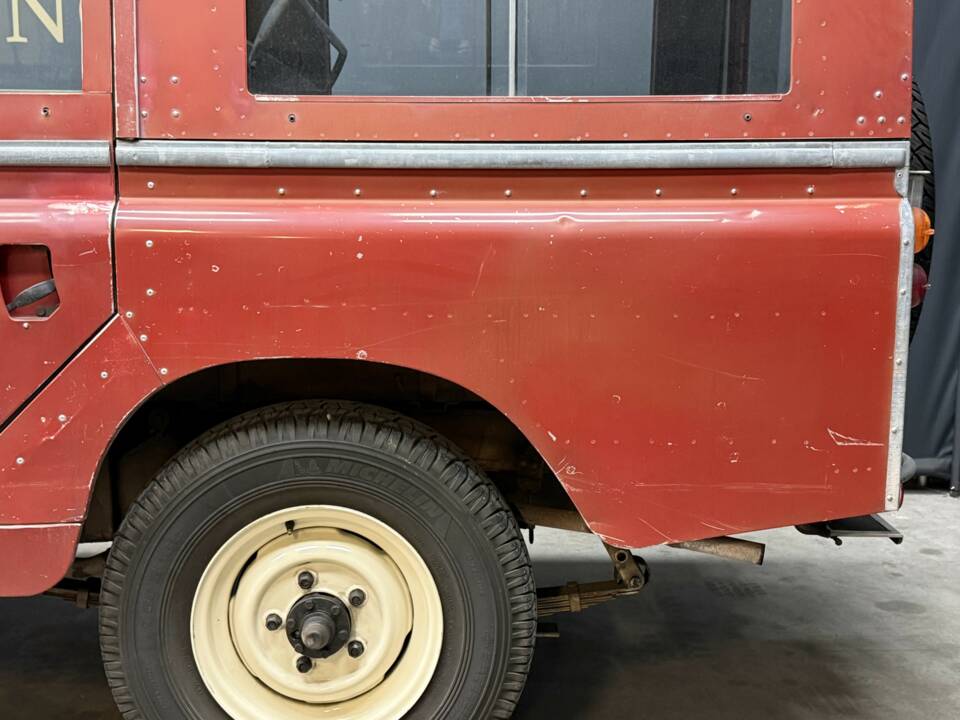 Immagine 17/50 di Land Rover 109 (1962)