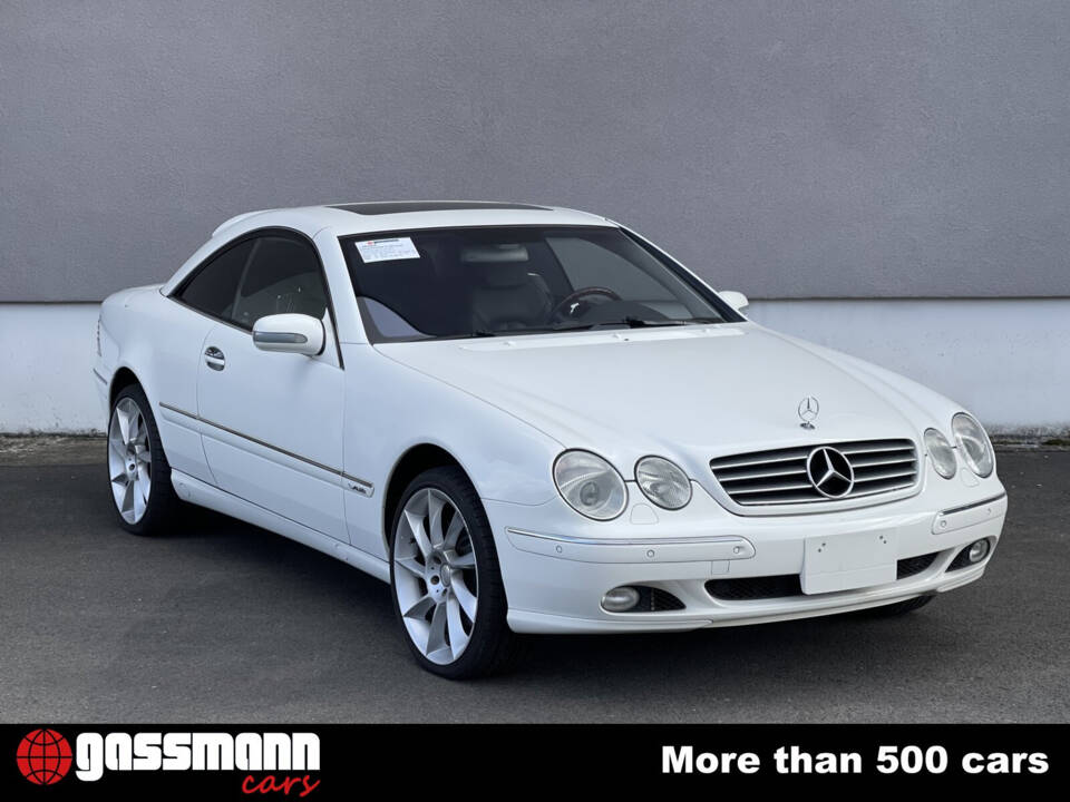 Immagine 3/15 di Mercedes-Benz CL 600 (2002)