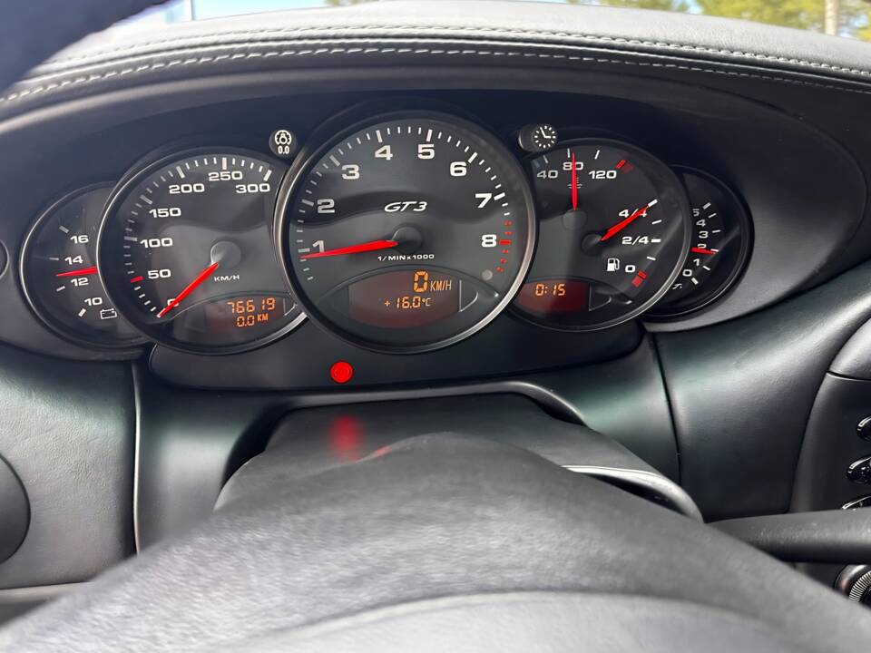 Afbeelding 3/6 van Porsche 911 GT3 (2001)