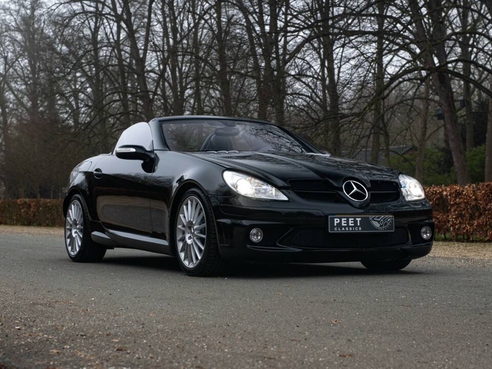 Immagine 13/38 di Mercedes-Benz SLK 55 AMG (2007)