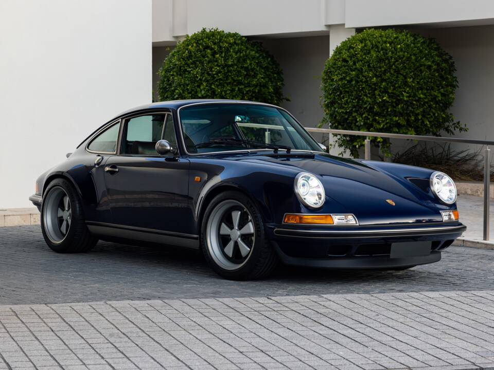Image 2/32 of Porsche 911 Singer (2023)