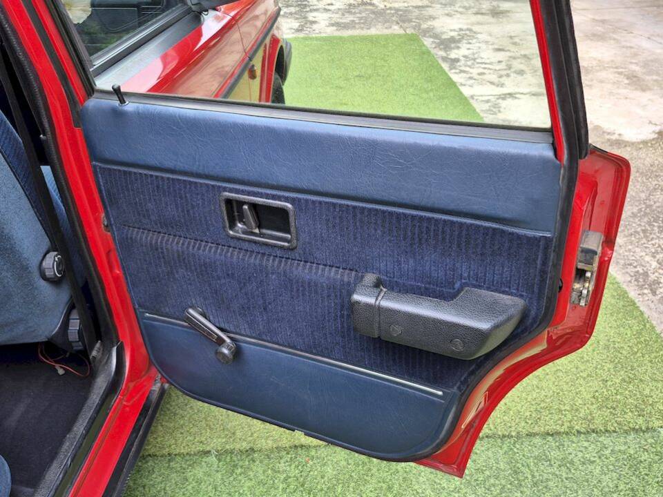Bild 31/48 von Volvo 245 Super Polar (1992)