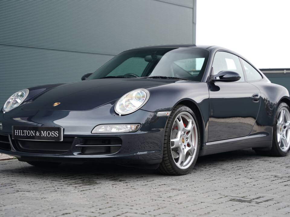 Bild 11/50 von Porsche 911 Carrera 4S (2007)