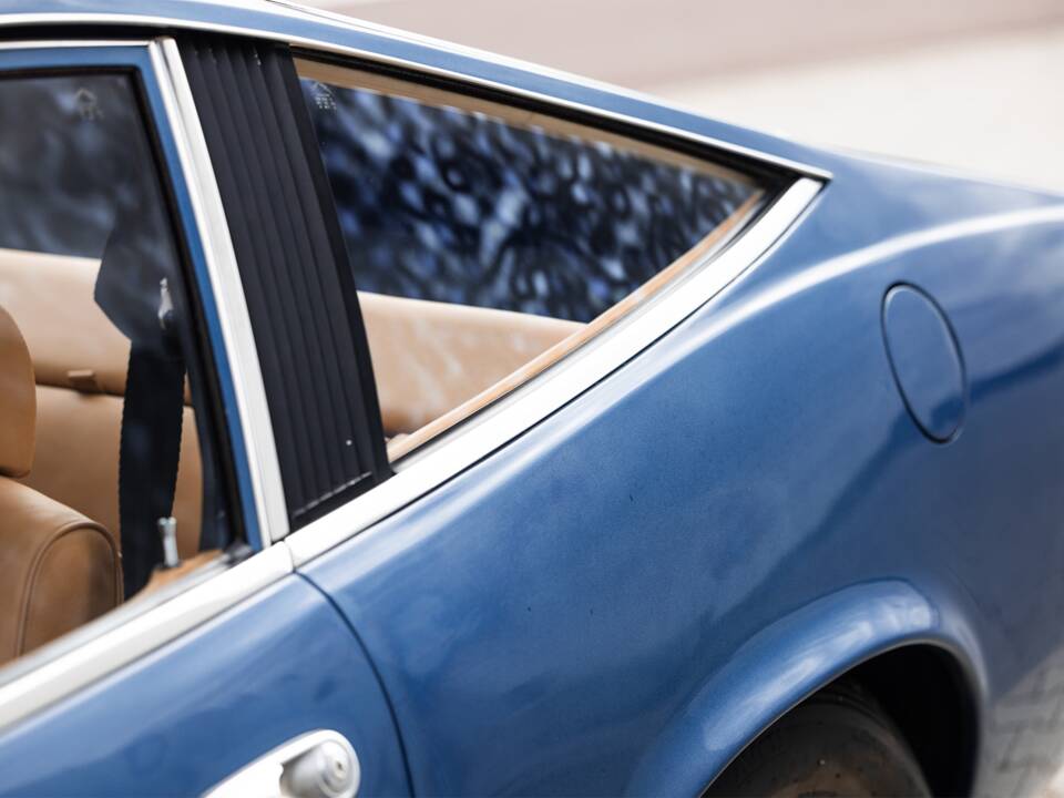 Imagen 13/36 de Ferrari 365 GTC/4 (1972)