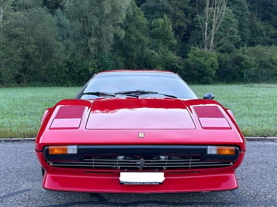 Bild 2/31 von Ferrari 308 GTB (1980)