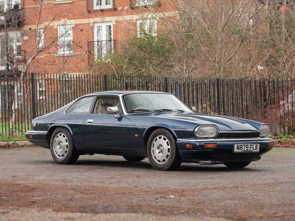 Image 12/50 de Jaguar XJS 4.0 Celebration (1995)
