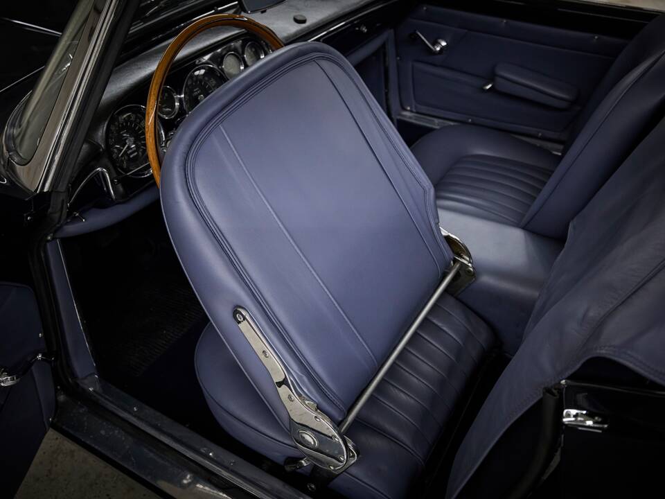 Image 63/100 of Ferrari 250 GT (1962)