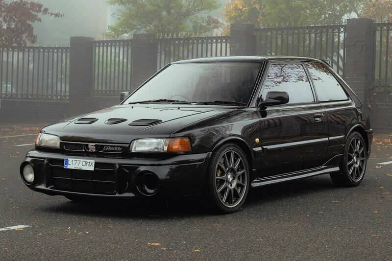 Image 7/50 of Mazda 323 GT-R (1994)