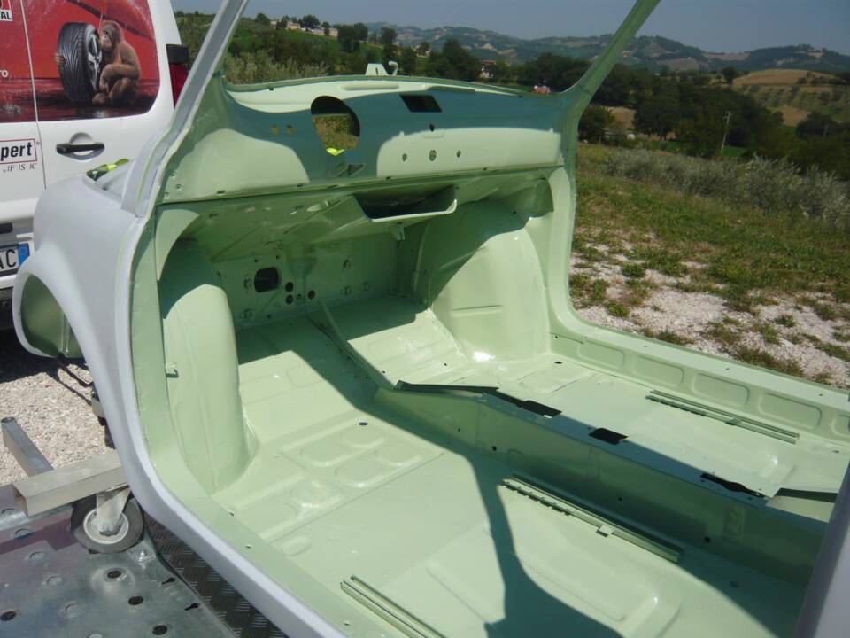 Image 13/27 of FIAT 500 D (1964)