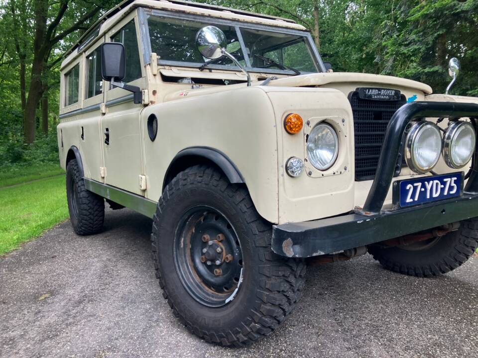Afbeelding 21/56 van Land Rover 109 (1975)