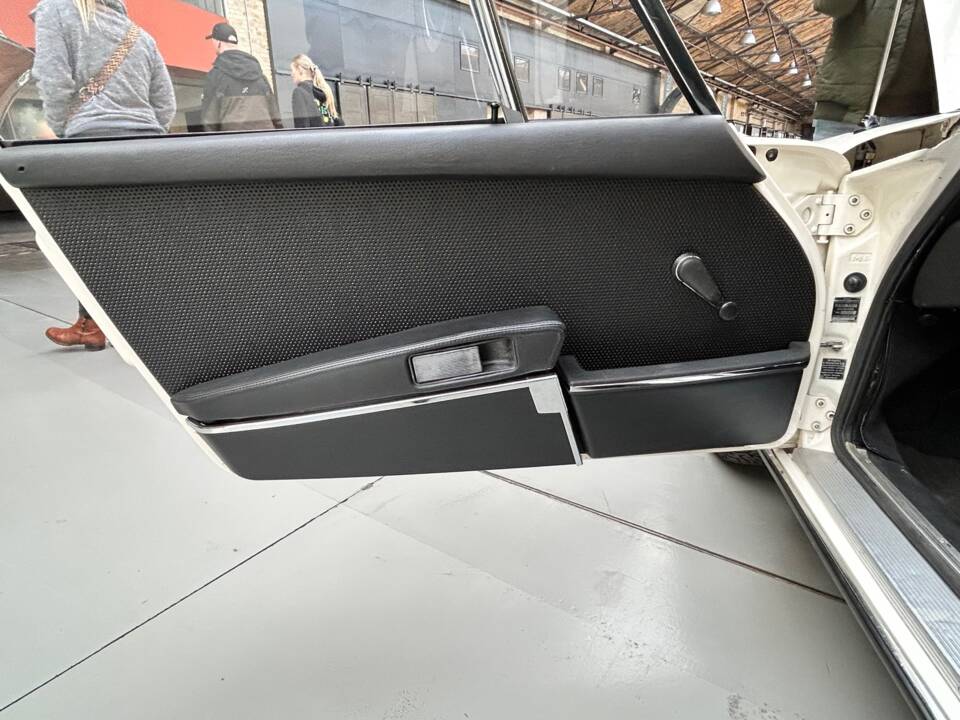 Bild 20/25 von Porsche 911 2.0 E (1968)