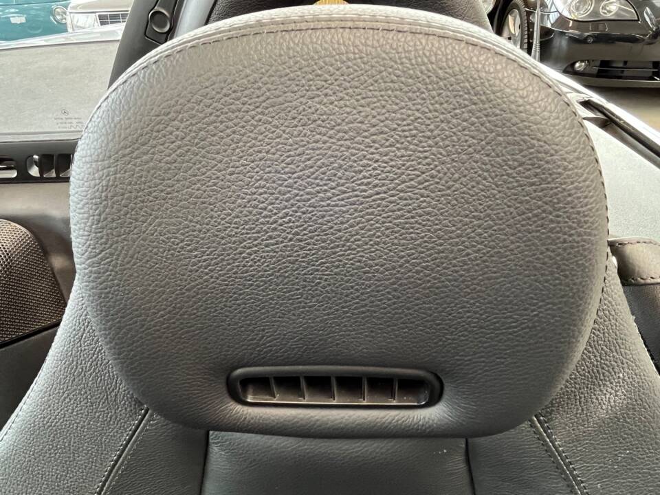Bild 10/39 von Mercedes-Benz SLK 200 Kompressor (2005)