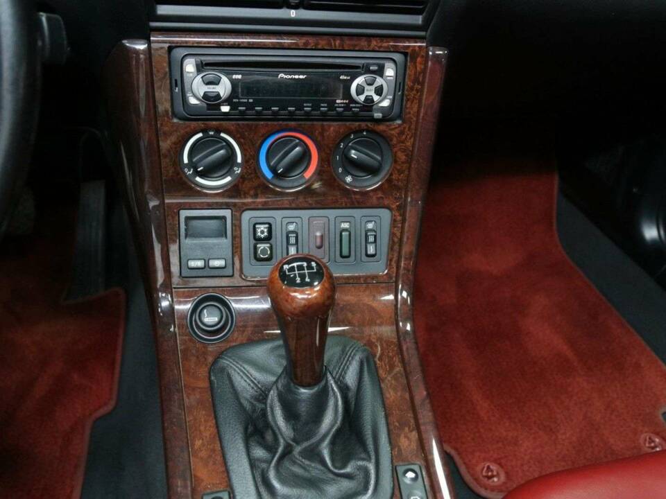 Bild 16/30 von BMW Z3 2.8 (1997)