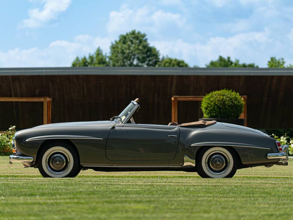 Imagen 15/50 de Mercedes-Benz 190 SL (1962)