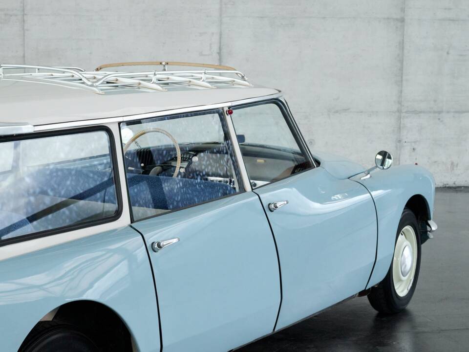 Bild 27/50 von Citroën ID 19 Break (1960)