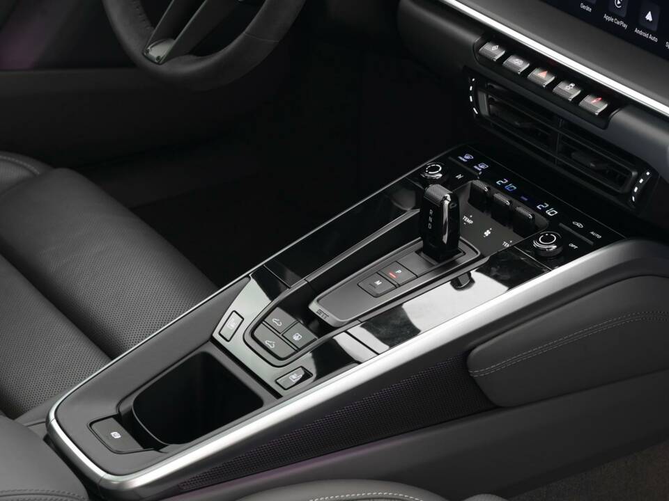 Bild 8/9 von Porsche 911 Turbo (2021)