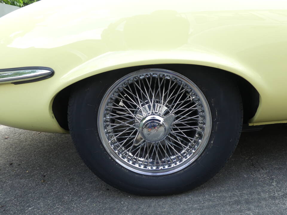 Bild 8/59 von Jaguar E-Type V12 (1972)