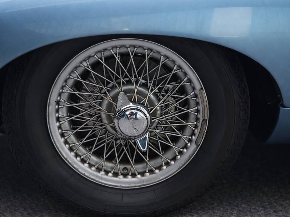 Image 6/11 de Jaguar Type E 3.8 (1962)