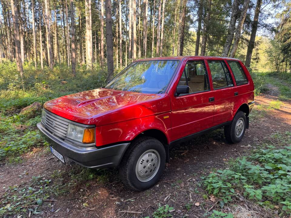 Bild 8/53 von Rayton Fissore Magnum 4x4 - 2.4 TD (1988)