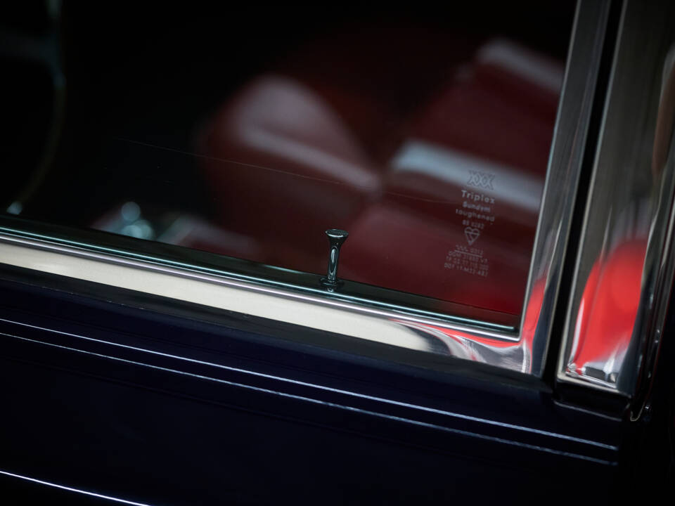 Image 50/100 de Rolls-Royce Silver Shadow II (1979)