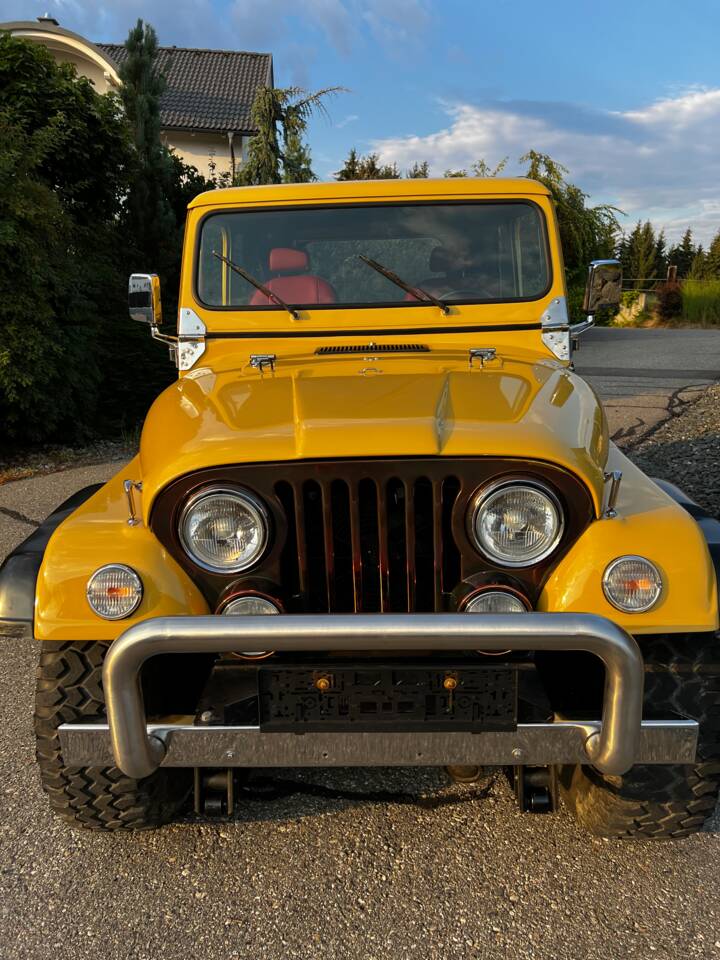 Image 3/88 de Jeep CJ-7 2.4L Diesel (1980)