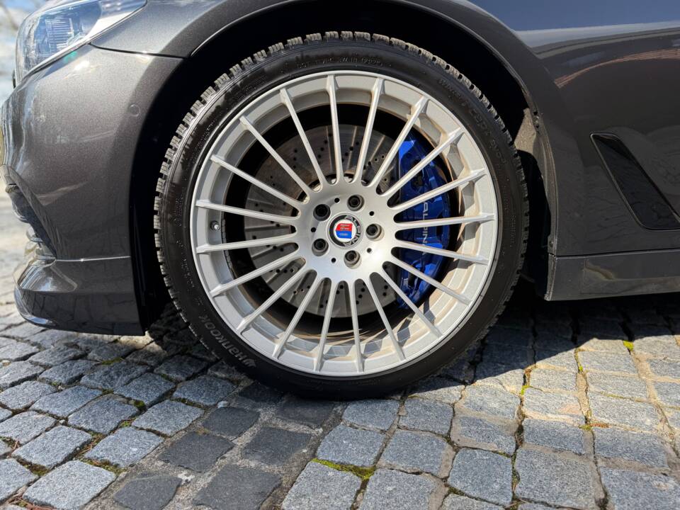 Image 15/28 of ALPINA D5 Touring (2018)