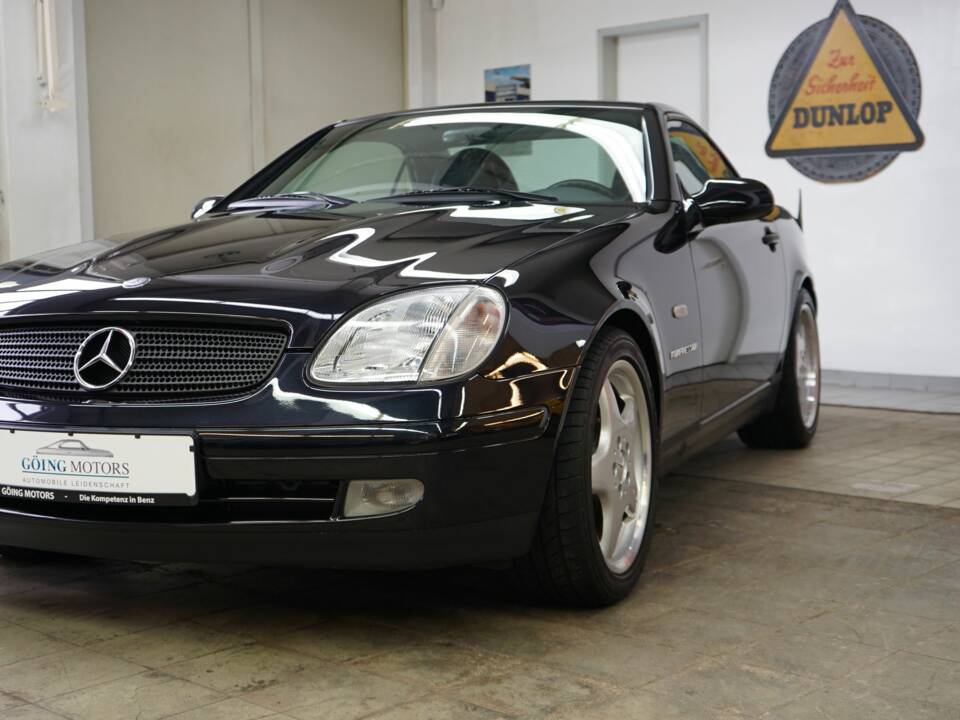 Bild 6/36 von Mercedes-Benz SLK 230 Kompressor (1999)