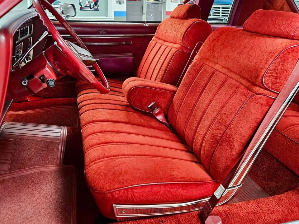 Immagine 10/20 di Oldsmobile Delta 88 Royale (1978)