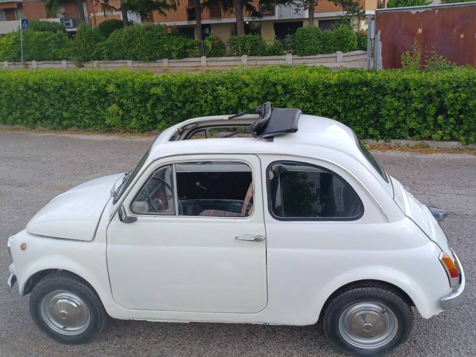 Bild 2/5 von FIAT 500 L (1970)
