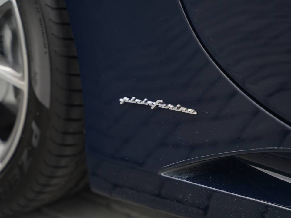 Image 42/50 de Ferrari California (2012)