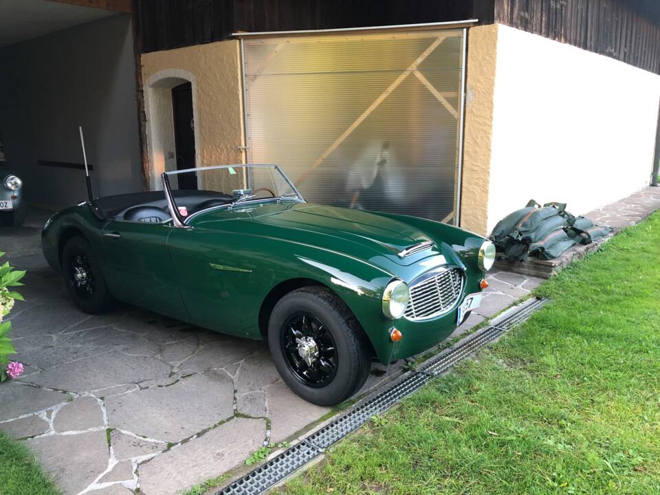 Image 5/6 of Austin-Healey 100&#x2F;6 (BN4) (1957)
