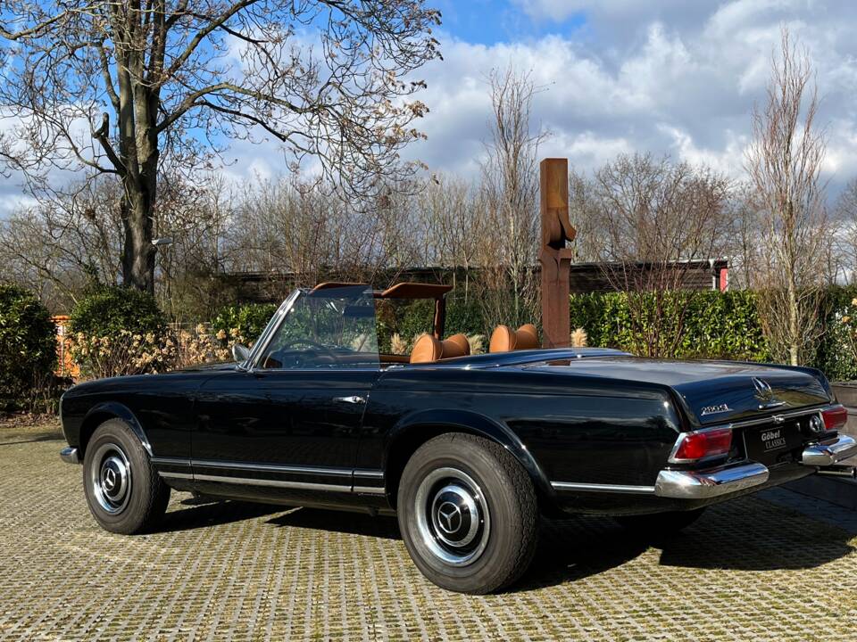Imagen 27/29 de Mercedes-Benz 230 SL (1965)