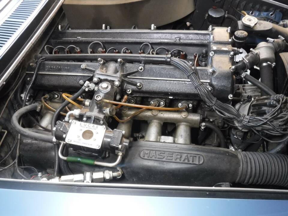 Image 16/50 of Maserati Mistral 4000 (1967)
