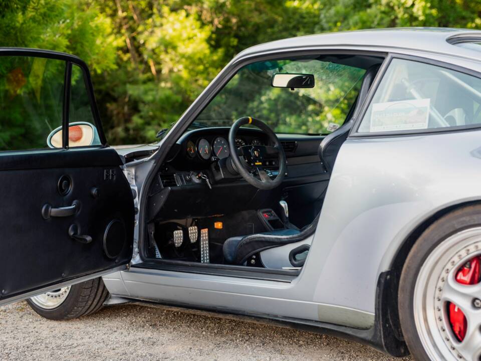 Imagen 20/28 de Porsche 911 Carrera RS (1995)