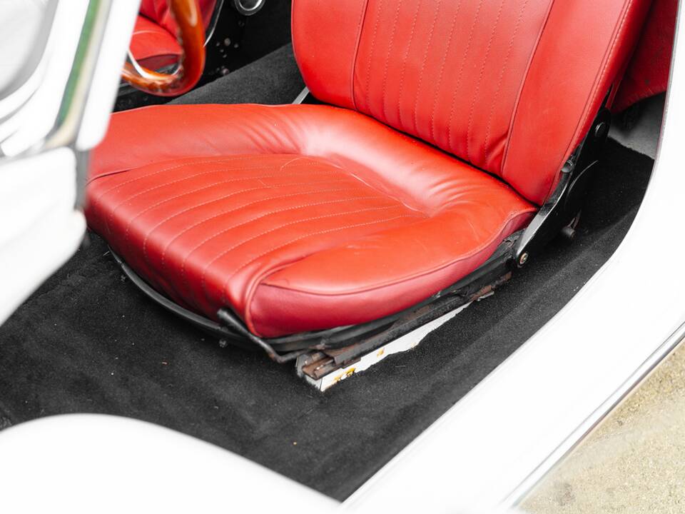 Imagen 23/42 de Alfa Romeo Giulia 1600 Spider (1964)