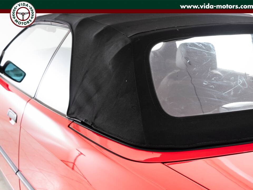 Immagine 7/17 di BMW 318i (1996)