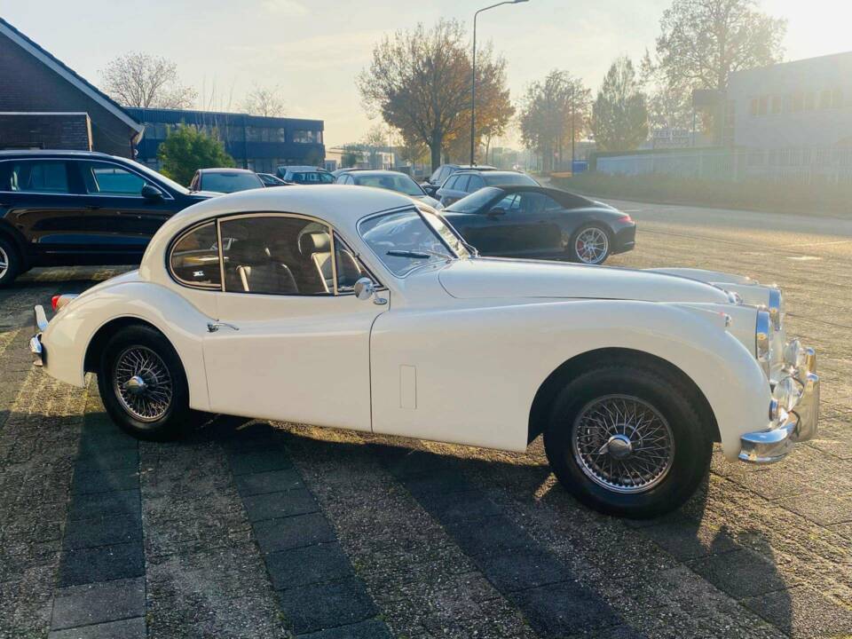 Bild 3/43 von Jaguar XK 140 FHC (1956)