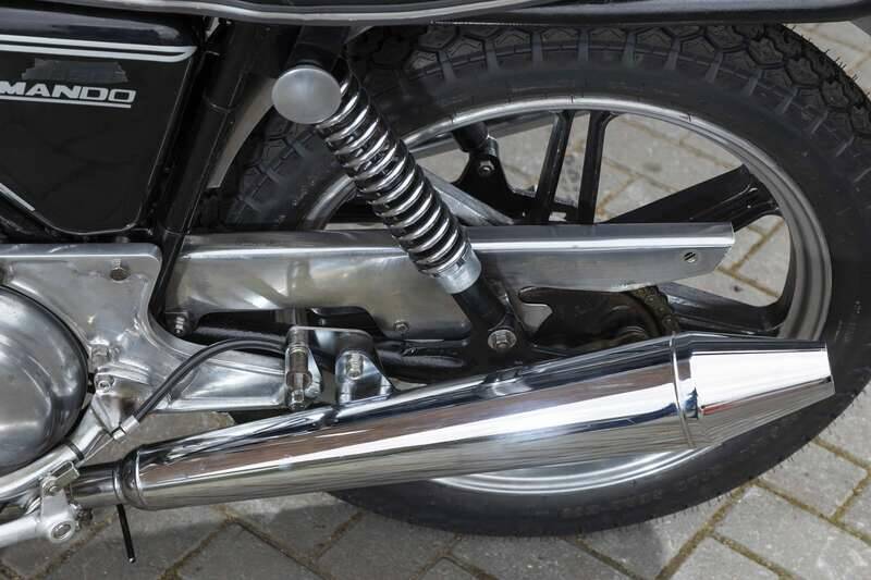 Image 12/30 of Norton Commando 750 Roadster (1972)