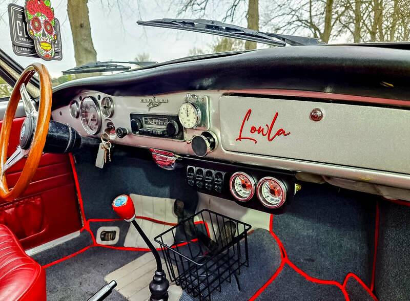 Image 19/30 of Volkswagen Karmann Ghia 1500 (1967)