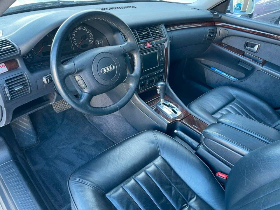 Image 11/17 of Audi A8 3.7 (1999)